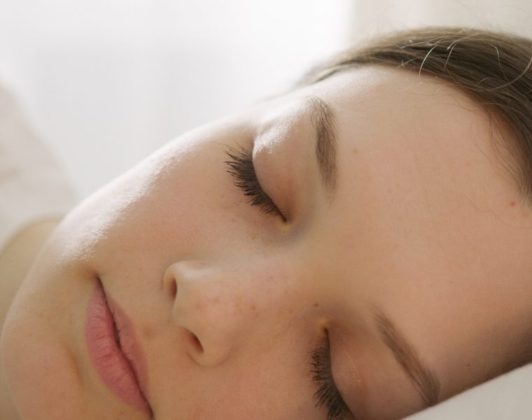 Mujer durmiendo